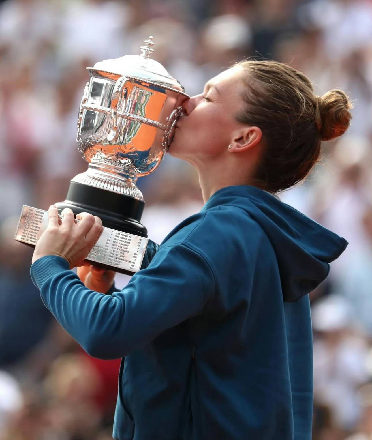 爱游戏体育关于莎拉波娃在瑞士队比赛中战术调整，爆冷引发热议！的信息